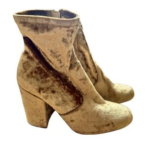Steve Madden Gold Velvet Heels